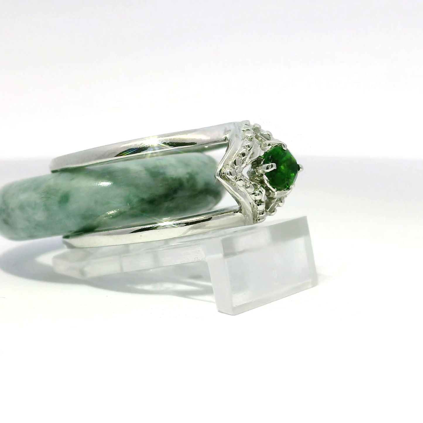 Ocean Blue Burmese Jadeite Ring with Chrome Diopside Accent — 925 Silver, 18K White Gold Plated | Convertible Frame | Size 8