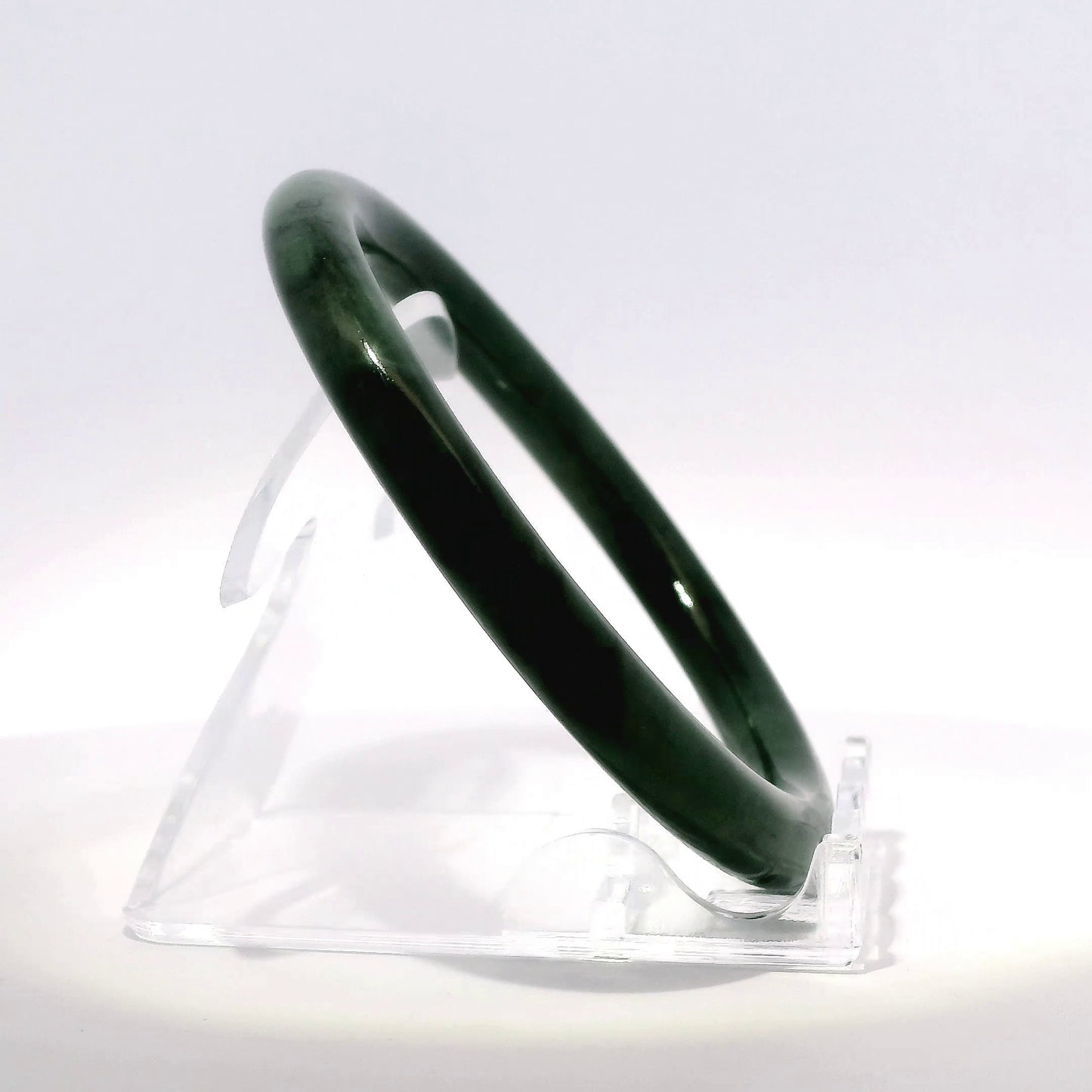 Natural Burmese Jadeite Bangle – Size 57 | SL660