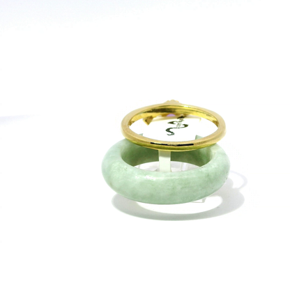 Light Apple Ocean Blue Jadeite Detachable Ring with Amethyst