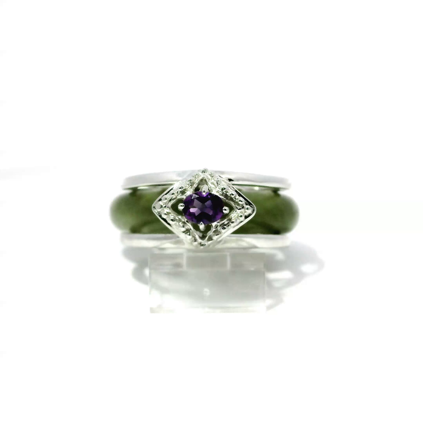 Banana leaf vintage green jadeite ring with amethyst accent, 925 silver and 18k white gold plating