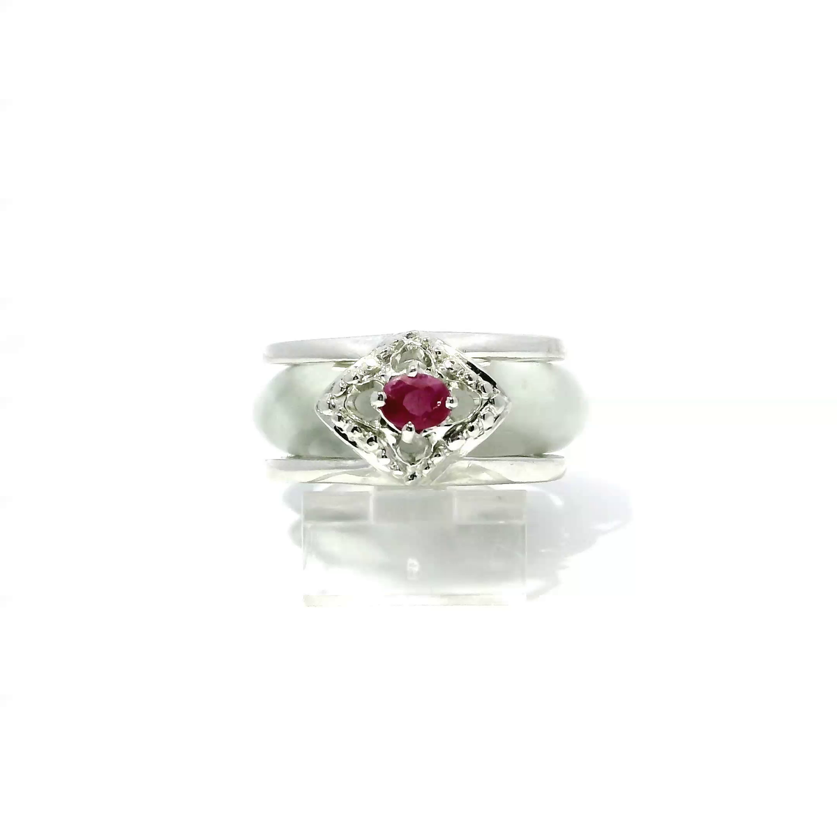 White wuji jadeite detachable ring with ruby accent in 925 sterling silver