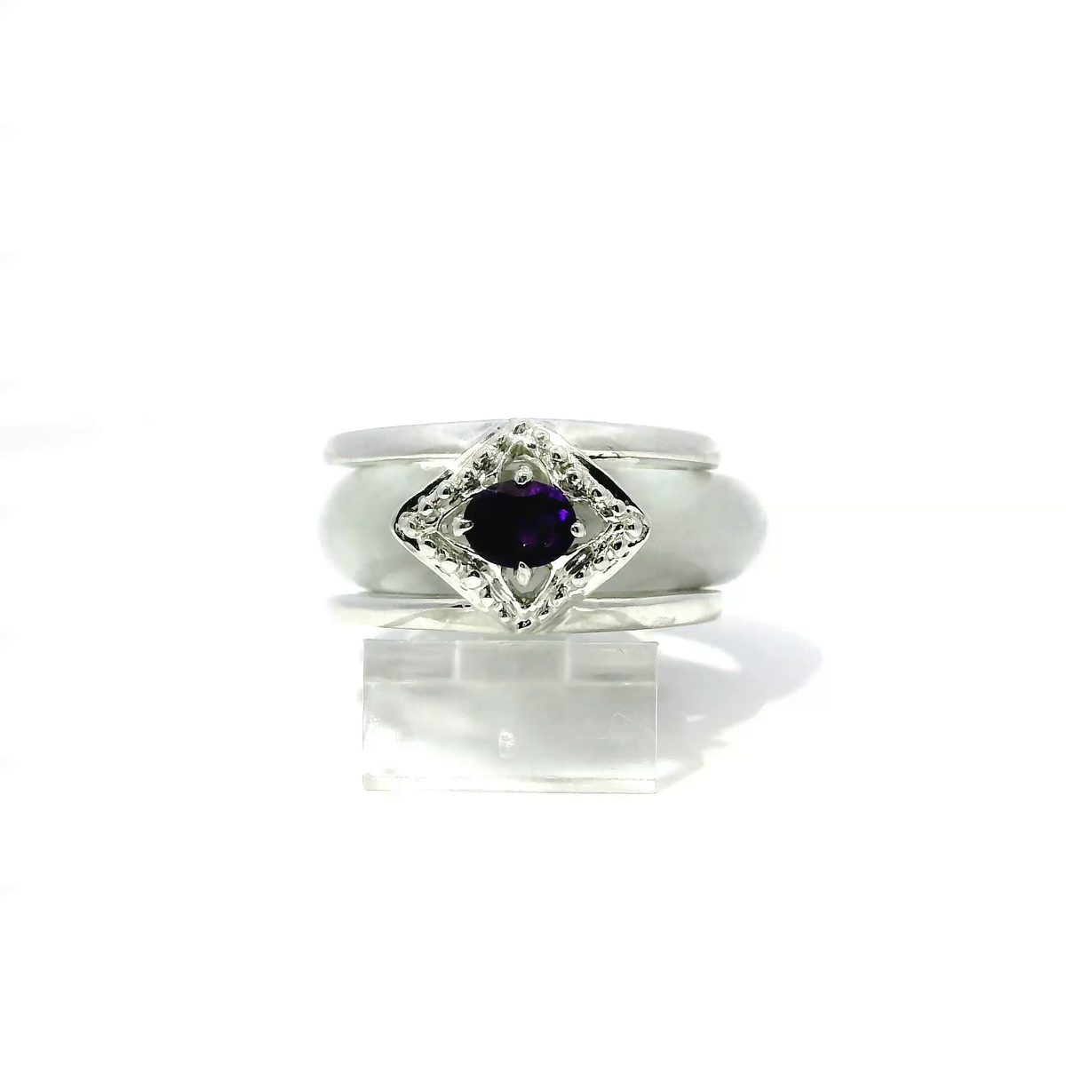 Wuji jadeite detachable ring with amethyst accent in 925 silver and 18k white gold plating