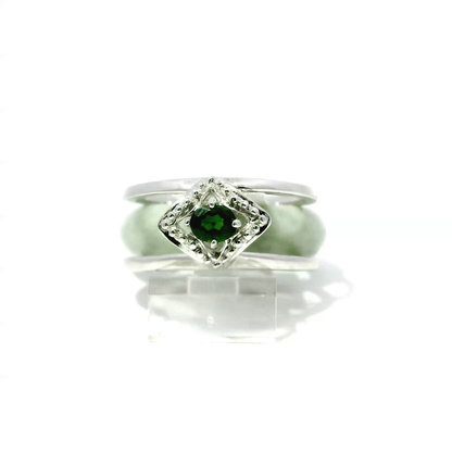 White and light apple jadeite ring with brown speckles and chrome diopside accent, 925 silver, 18k white gold