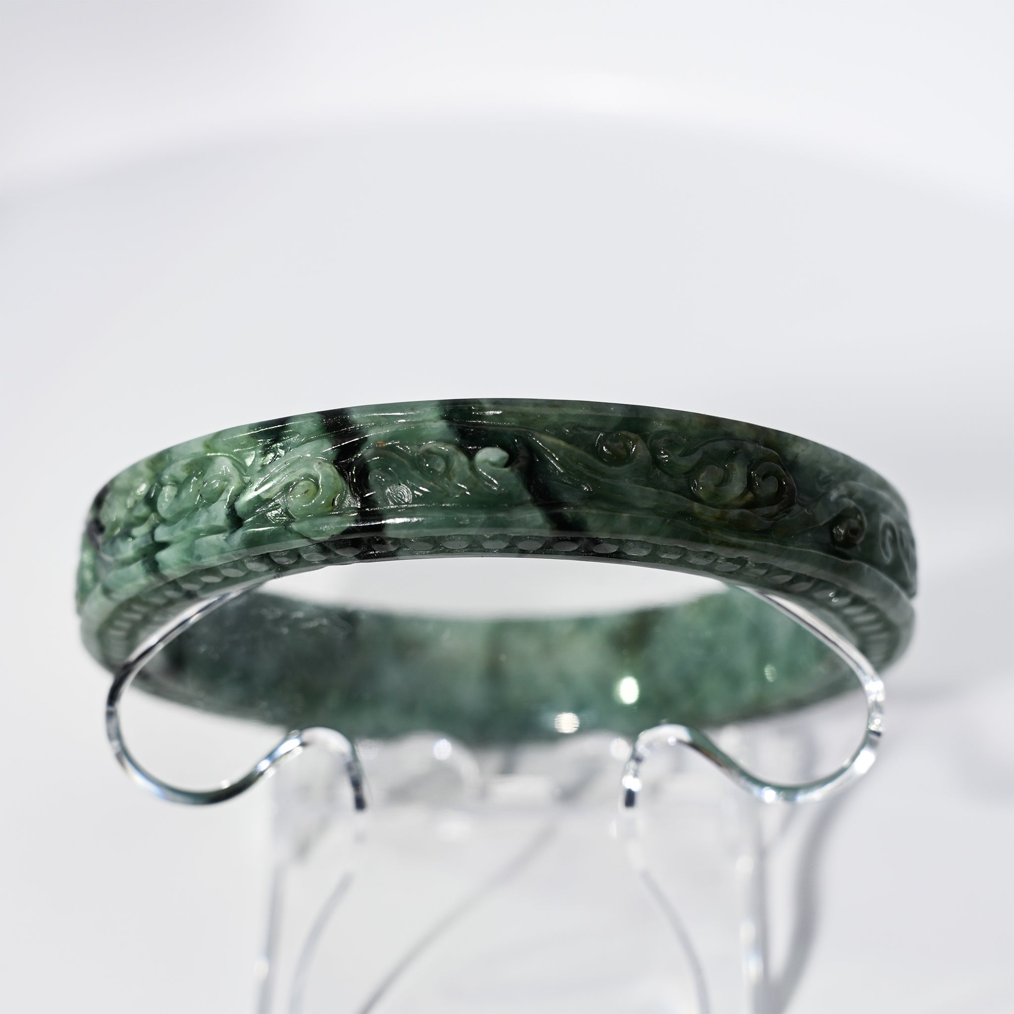 S57 Imperial Vine Carved Block Jade Bangle