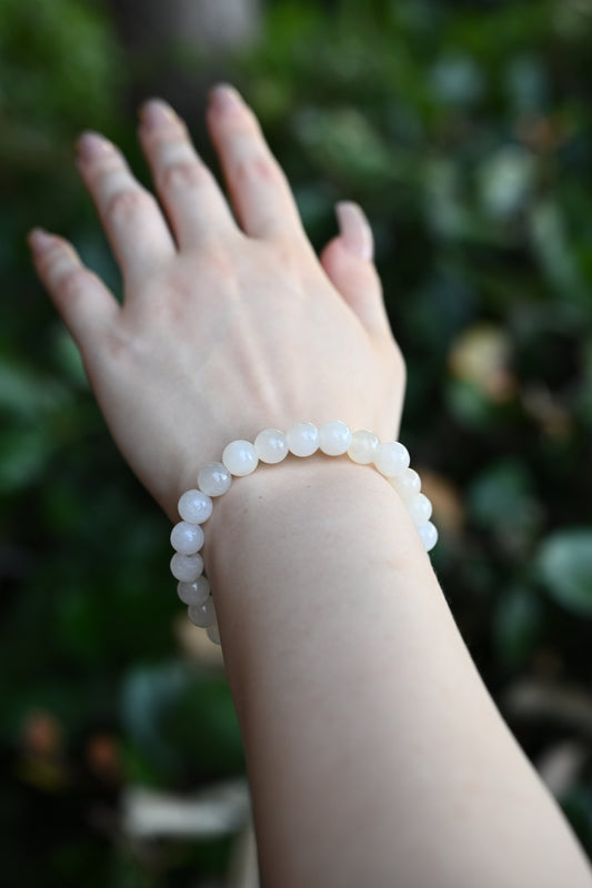 8mm White Jade Bead Bracelet
