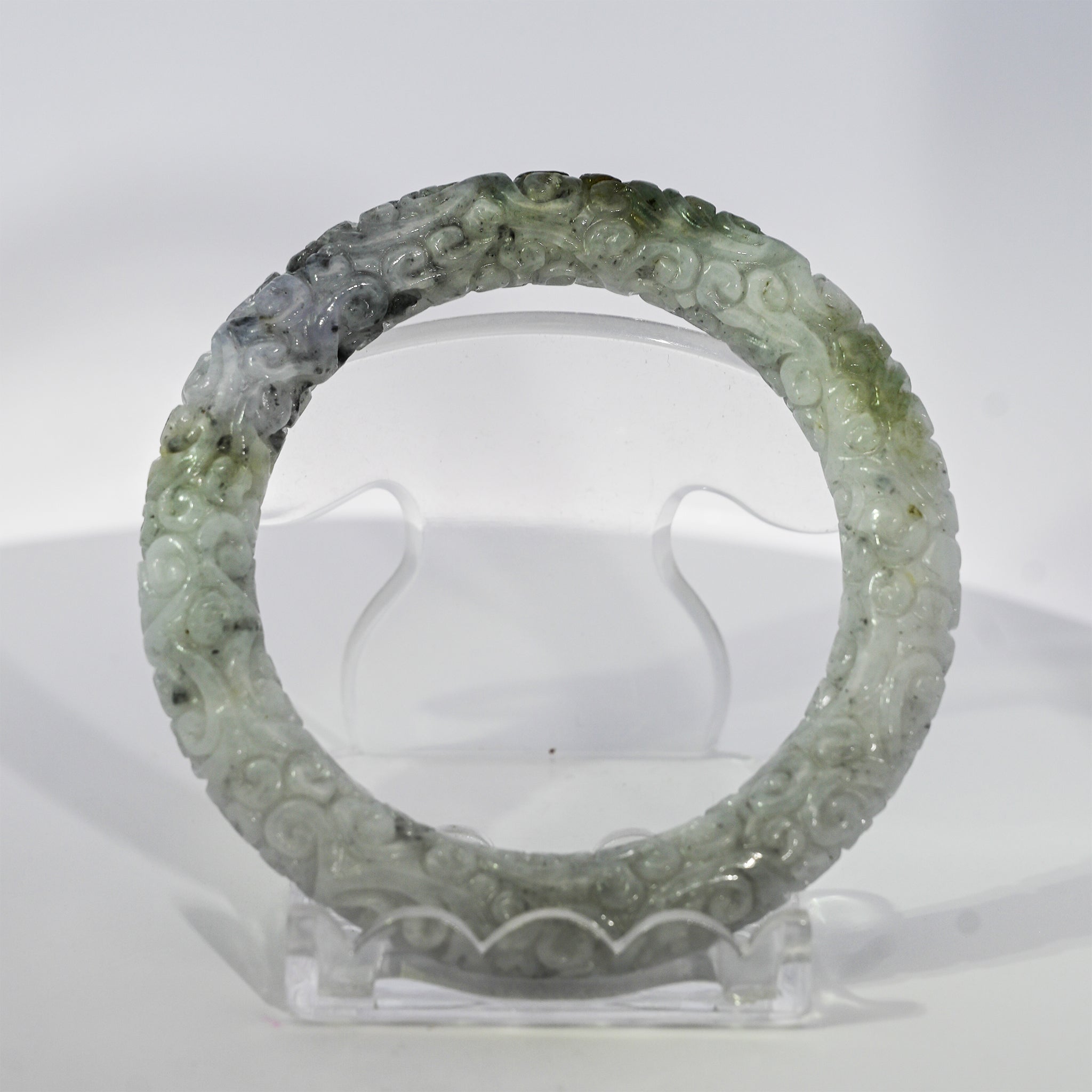 S52/53 360 Carved Donut Jade Bangle