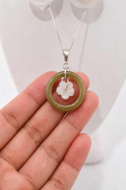 Dancing Mother of Pearl Jade hoops Set