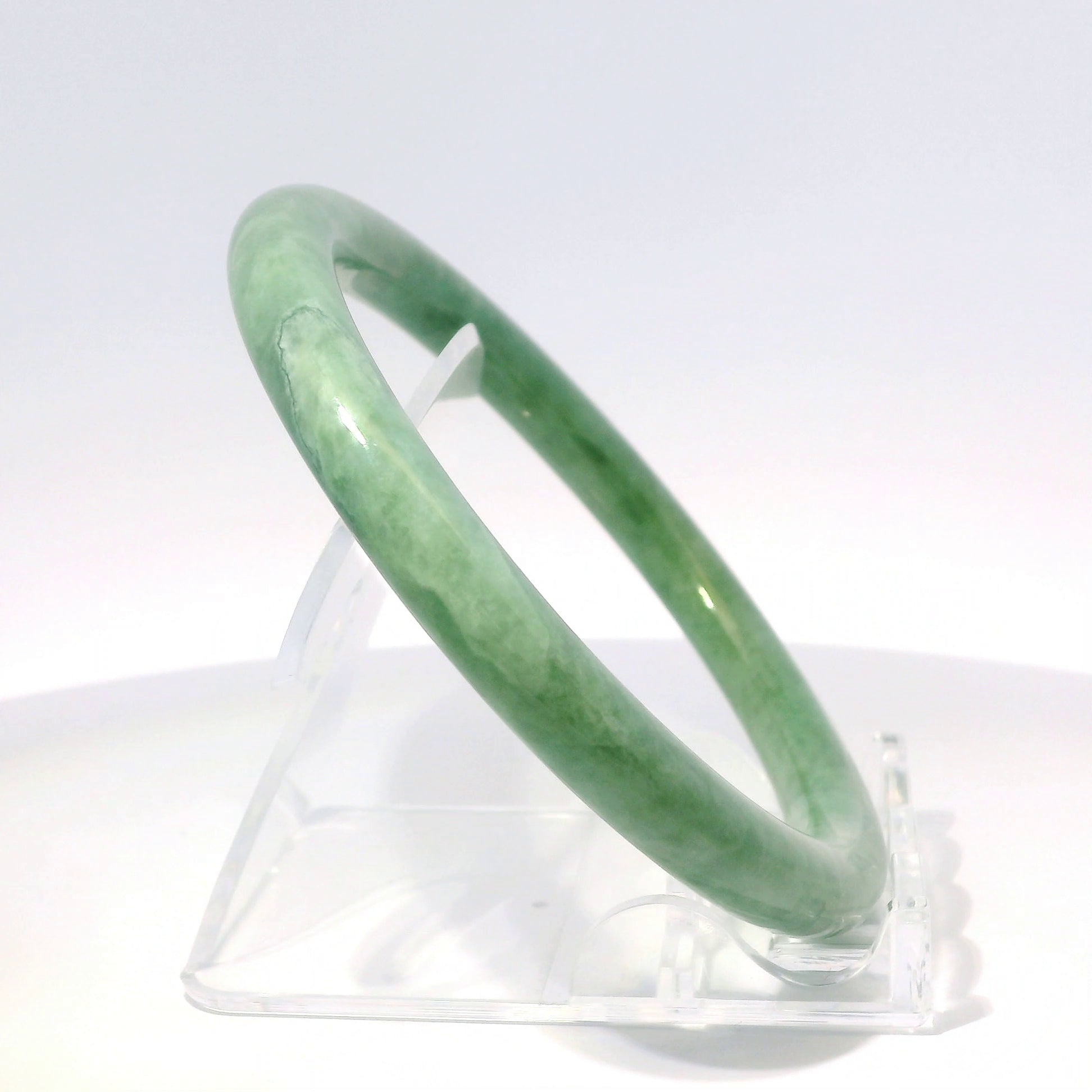 59 Apple Green Round Jade Bangle