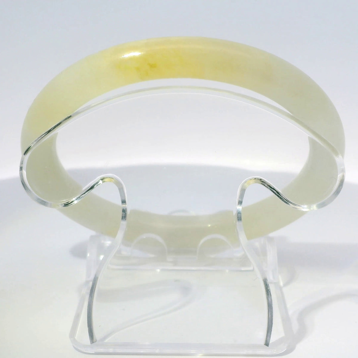 56 Light Honey Round Jade Bangle