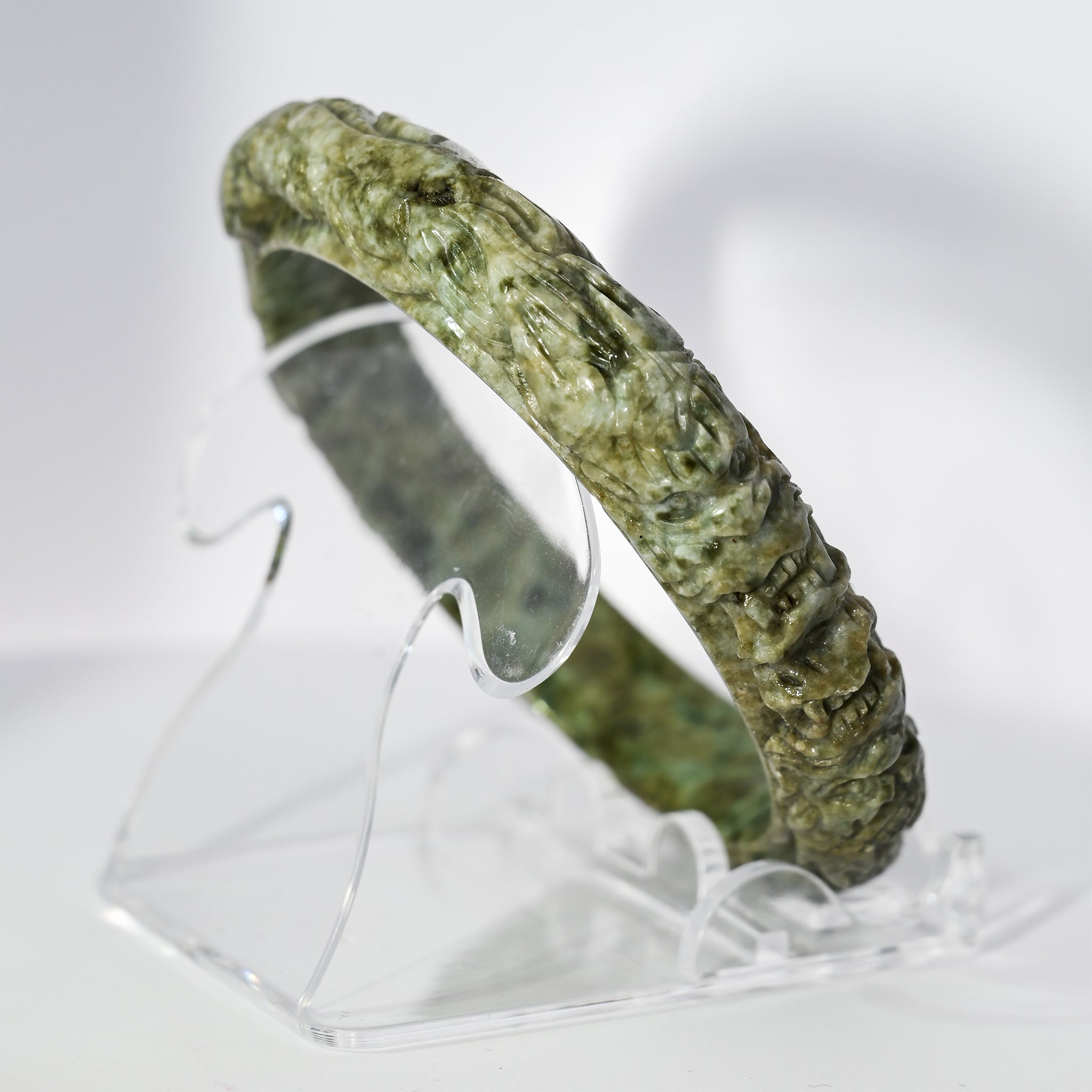 S59 Green Vintage Twin Dragon Carved Jade Bangle