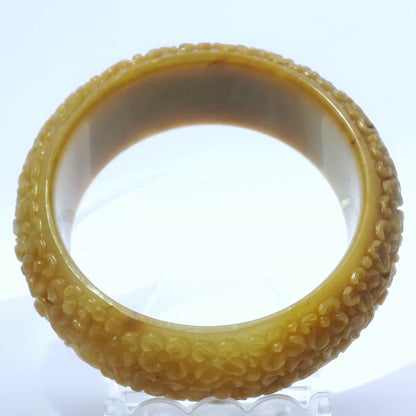 62 Honey Comb Jade Bangle