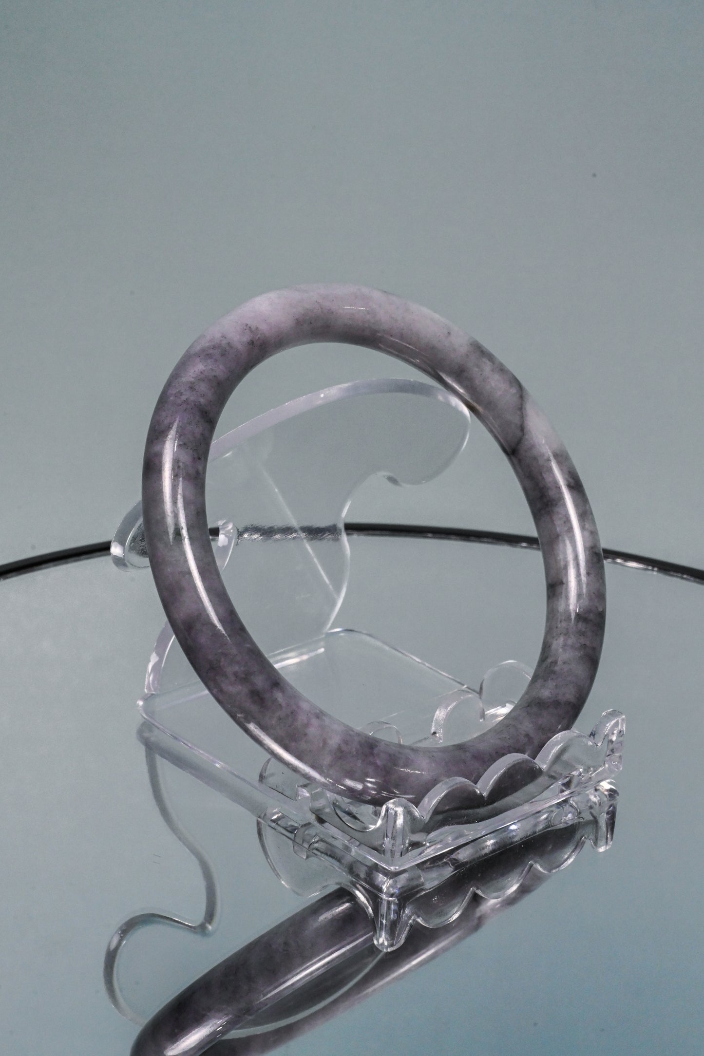 Lavender Round Cut Bangle