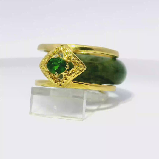 Deep Apple Jadeite Detachable Ring with Chrome Diopside