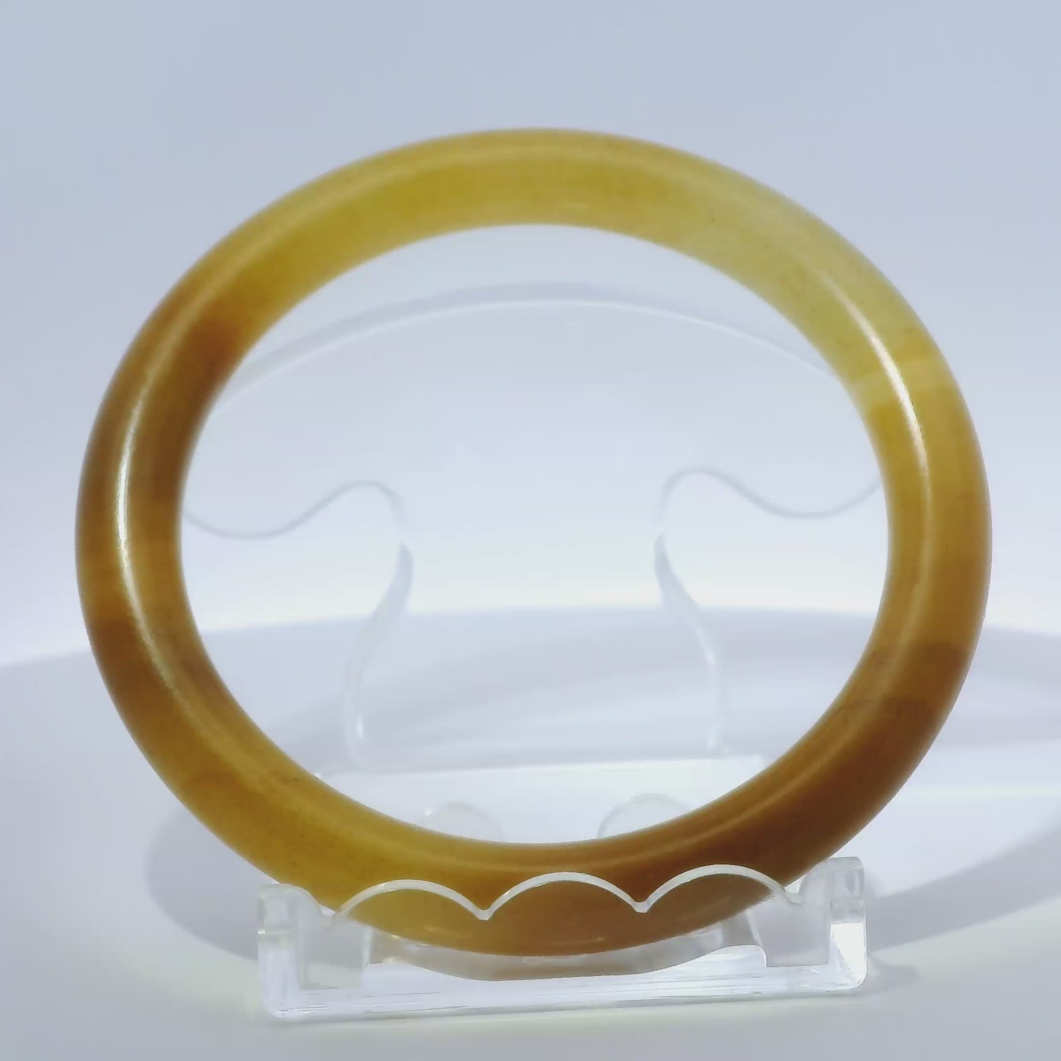 58 Honey Round Cut Jade Bangle