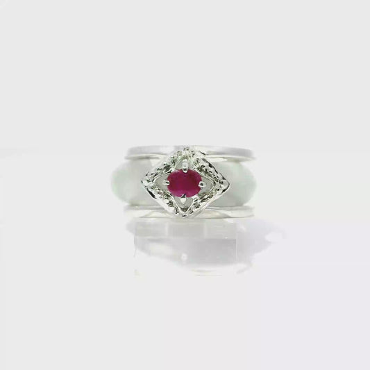 White Jadeite Detachable Ring with Ruby