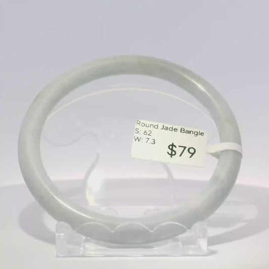 Natural Burmese jadeite bangle Size 62, hand-polished jade jewelry
